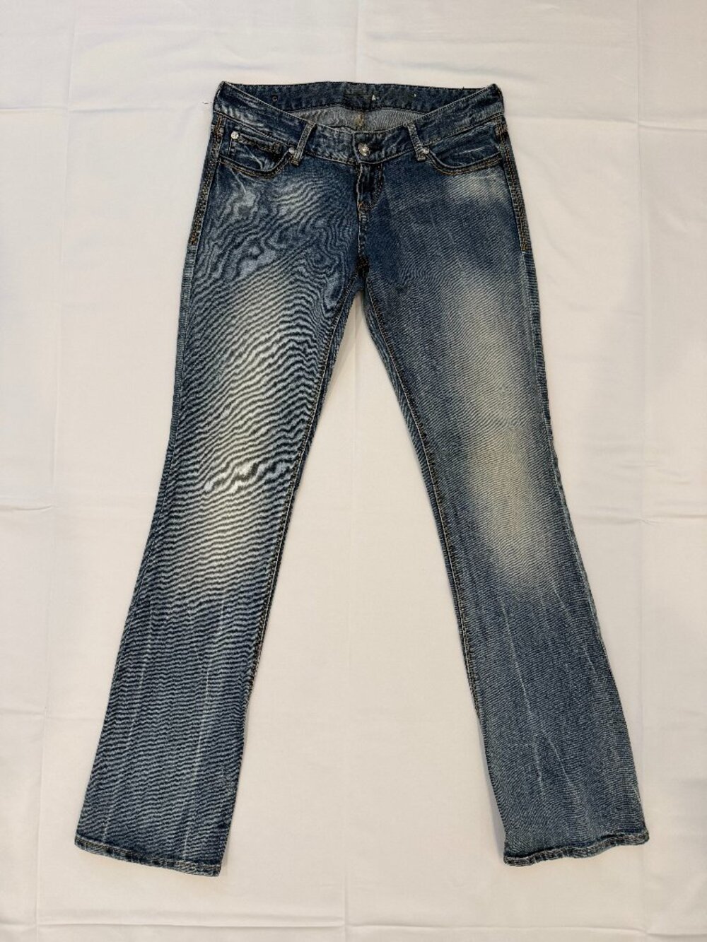 Express Barely Boot Jeans Size 2 Stretch Blue Denim Y2K